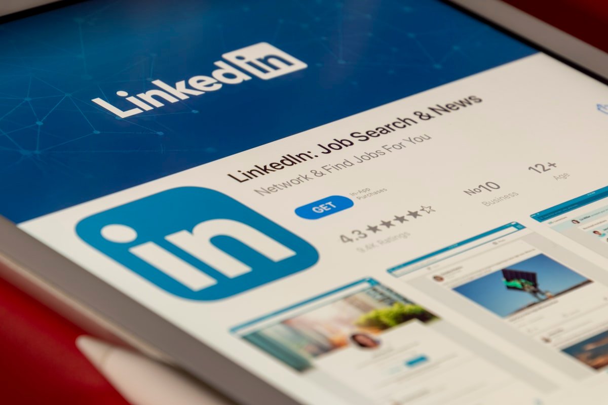 AccountDumpling: Vietnamese Phishing Ring Abuses Google AppSheet and Telegram to Harvest 30,000 Facebook Accounts